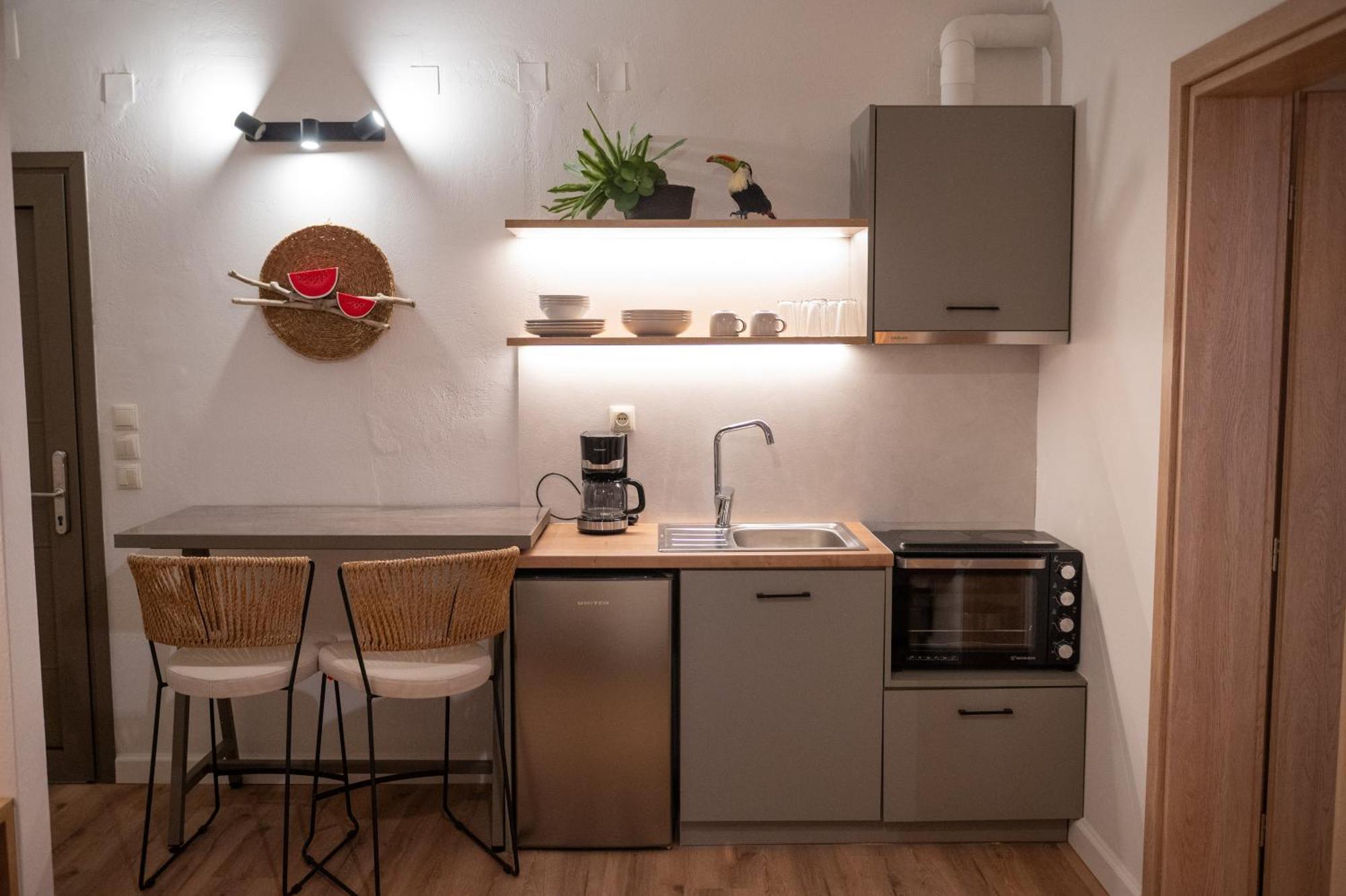 Kanali Village Apartments Eksteriør bilde